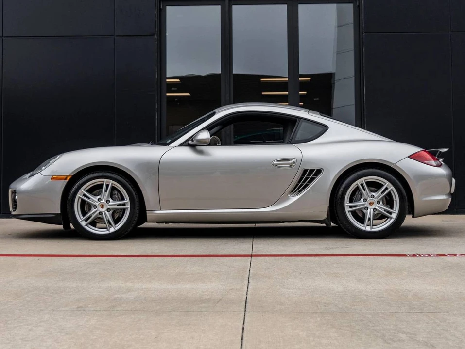 2011 Porsche 987 Cayman - Image 2 of 5
