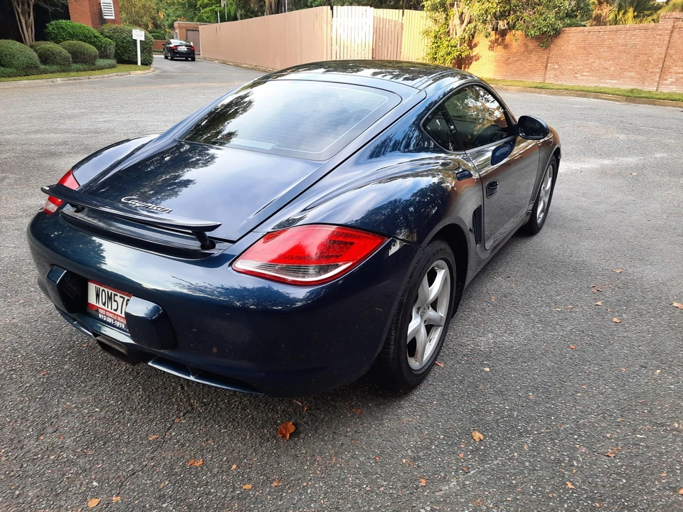 2011 Porsche 987 Cayman - Image 26 of 31