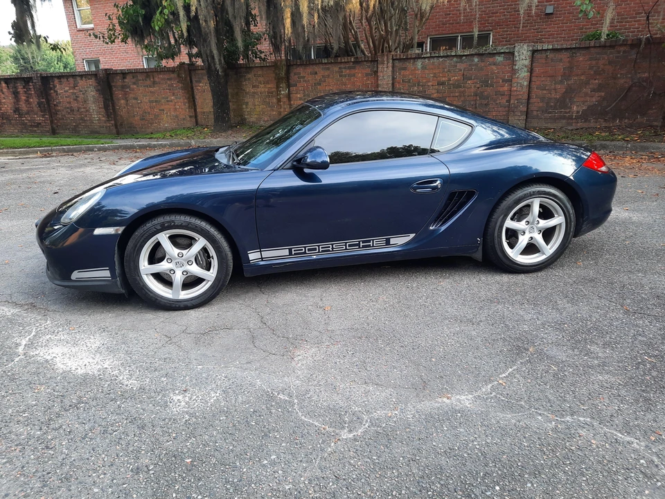 2011 Porsche 987 Cayman - Image 17 of 31