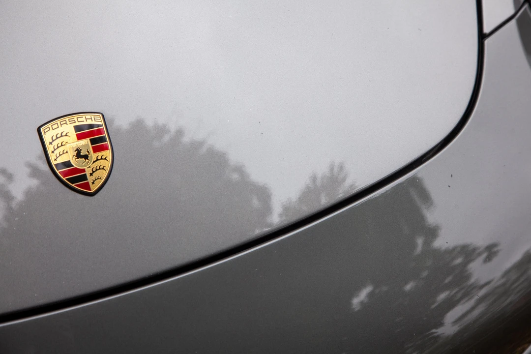 2011 Porsche 987 Cayman - Image 25 of 31