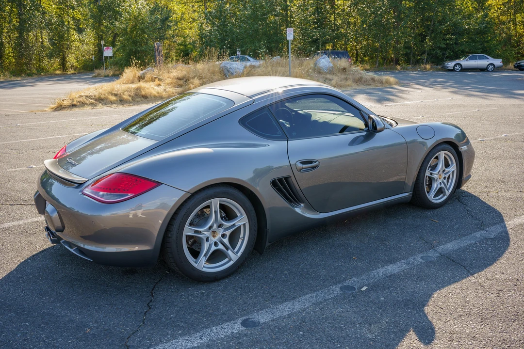 2011 Porsche 987 Cayman - Image 12 of 31