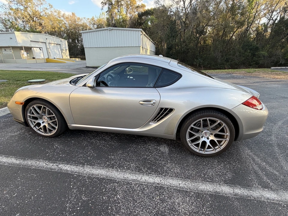 2011 Porsche 987 Cayman - Image 11 of 14