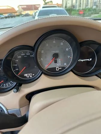 2011 Porsche 958 Cayenne S - Image 8 of 13