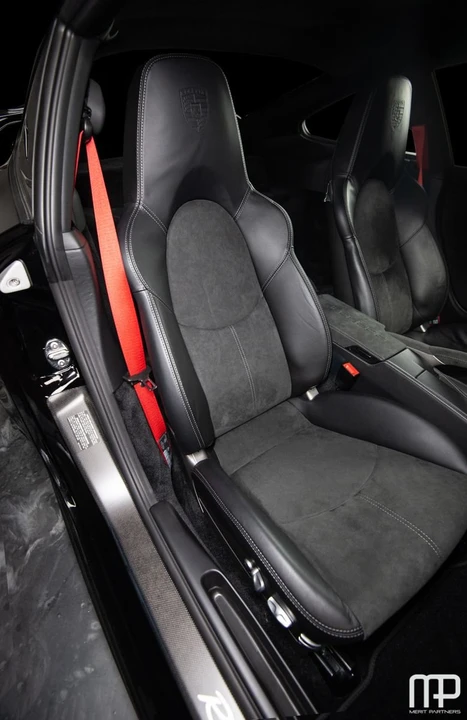 2011 Porsche 997 GT2 RS - Image 23 of 29