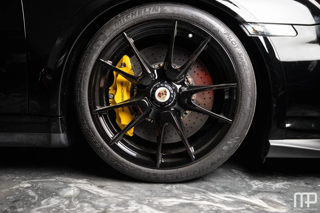 2011 Porsche 997 GT2 RS - Image 8 of 29