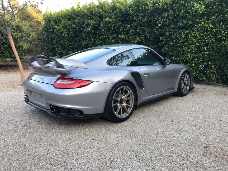 2011 Porsche 997 GT2 - Image 8 of 10