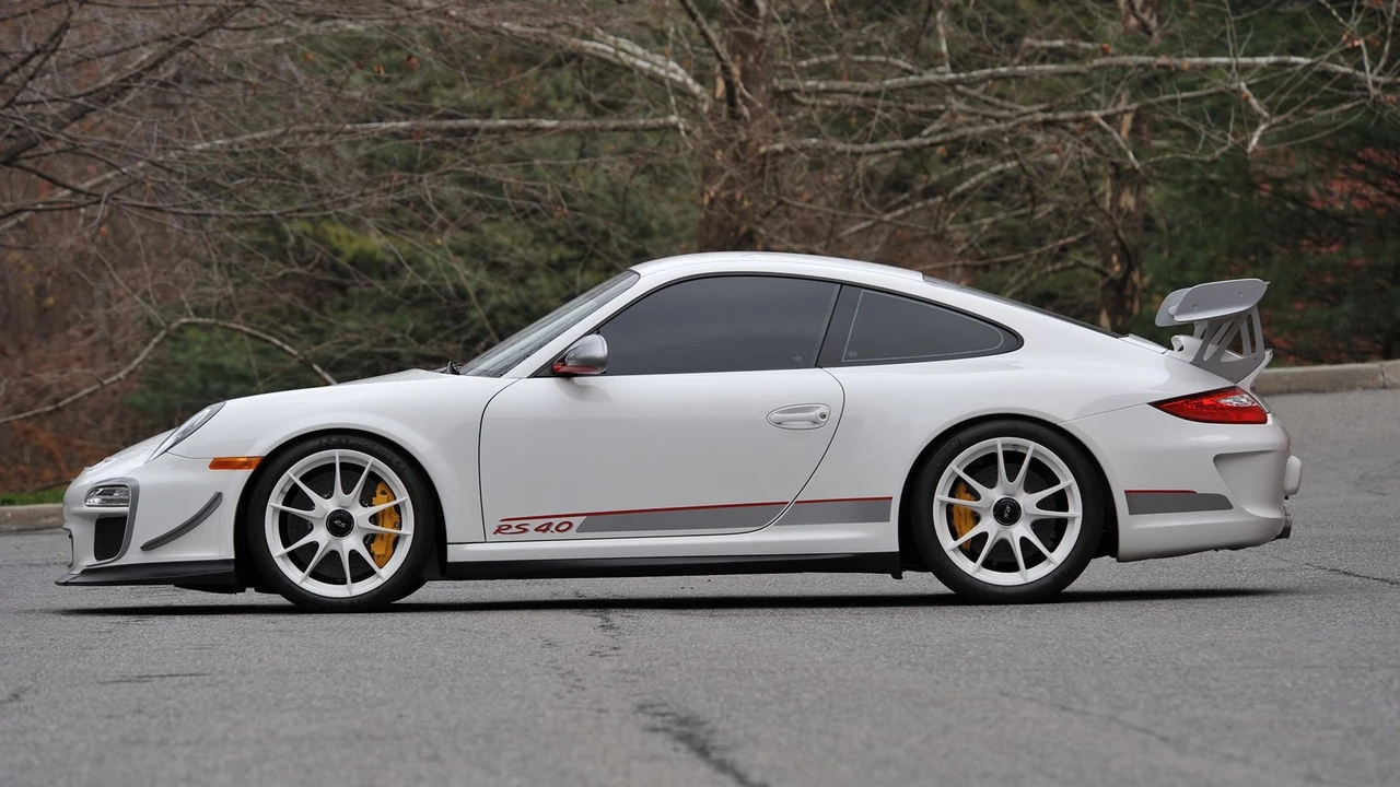 2011 Porsche 997 GT3 RS 4.0 - Image 7 of 31