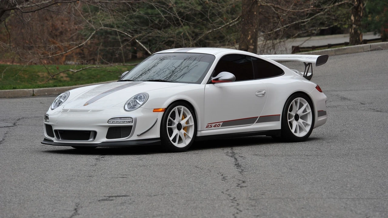2011 Porsche 997 GT3 RS 4.0 - Image 6 of 31