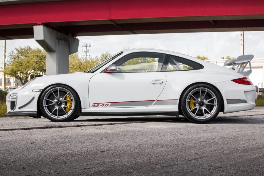 2011 Porsche 997 GT3 RS - Image 2 of 12