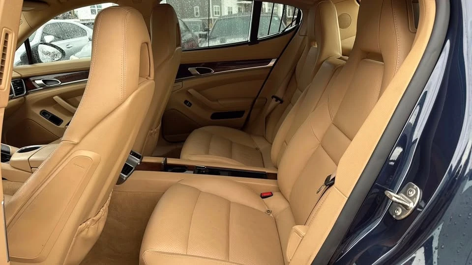 2011 Porsche 970 Panamera - Image 6 of 6