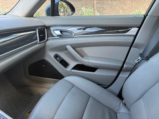 2011 Porsche 970 Panamera - Image 8 of 20