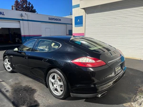 2011 Porsche 970 Panamera - Image 10 of 11