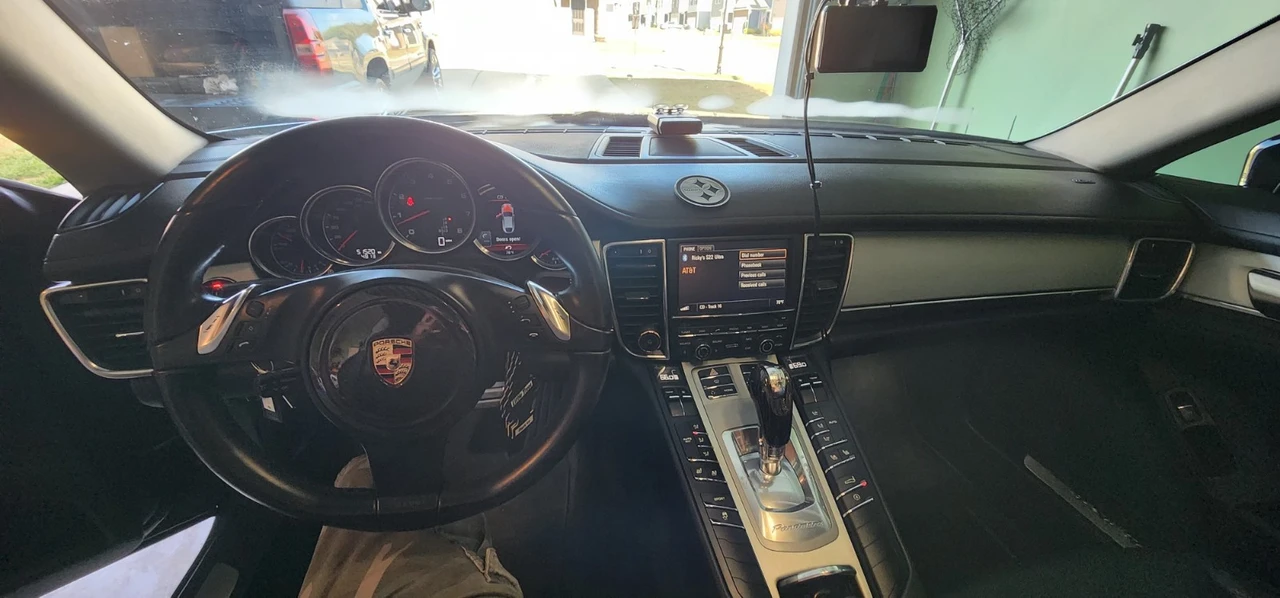 2011 Porsche 970 Panamera - Image 6 of 8