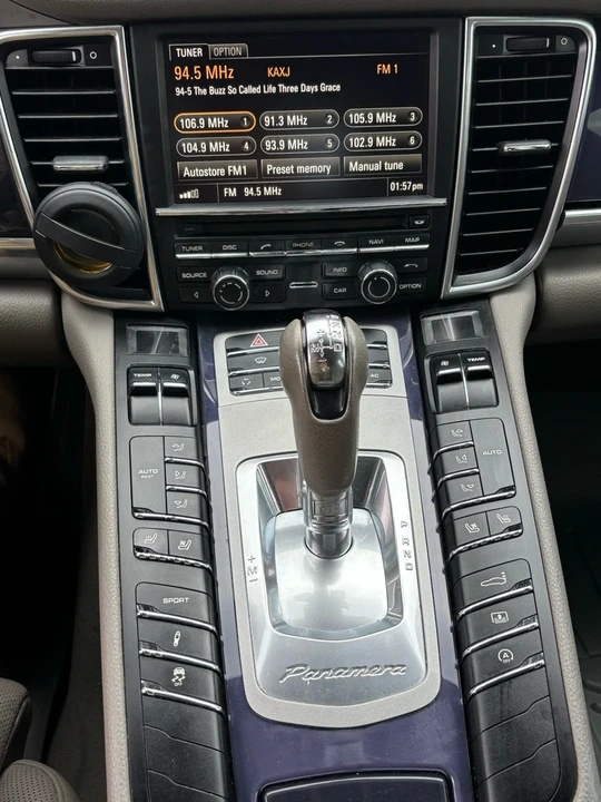 2011 Porsche 970 Panamera - Image 12 of 13