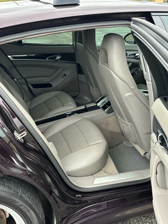 2011 Porsche 970 Panamera - Image 10 of 13