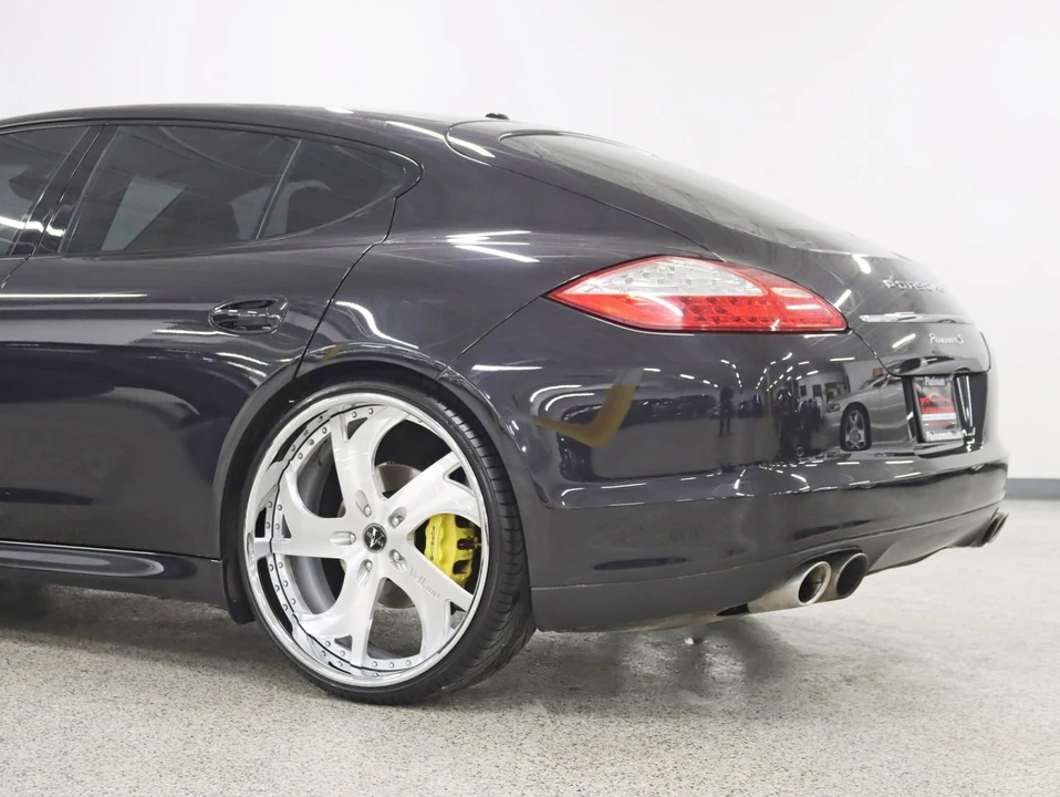 2011 Porsche 970 Panamera - Image 10 of 12