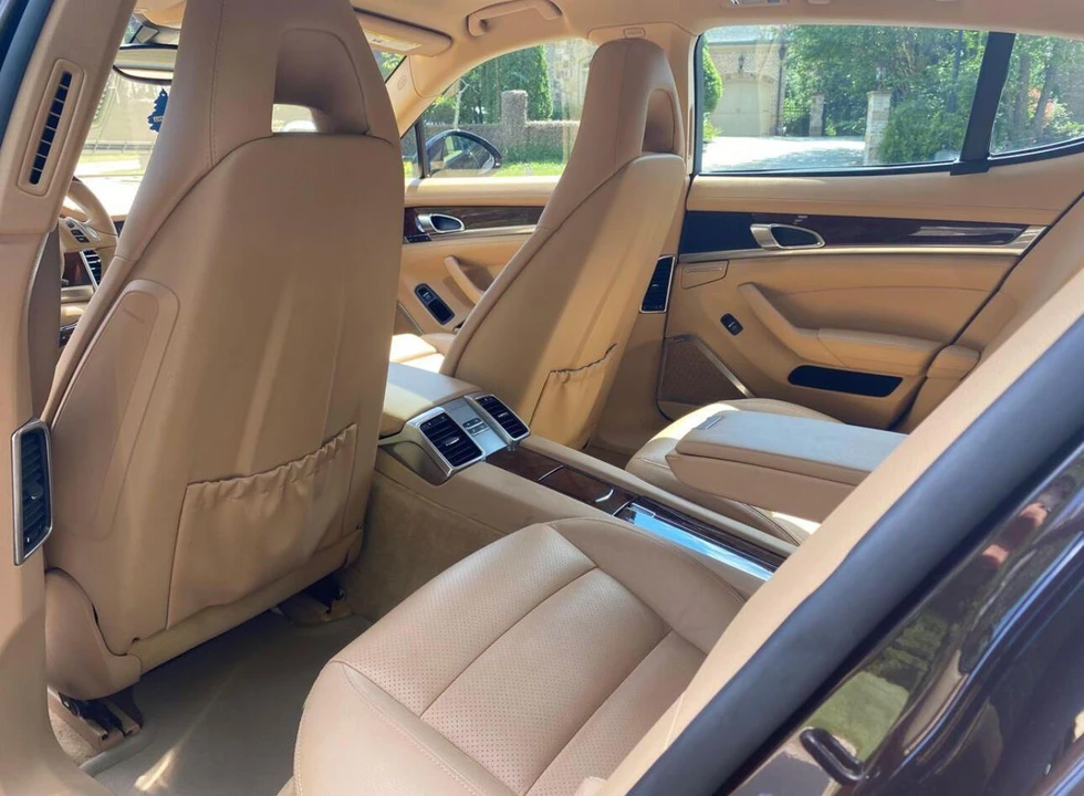 2011 Porsche 970 Panamera - Image 10 of 12