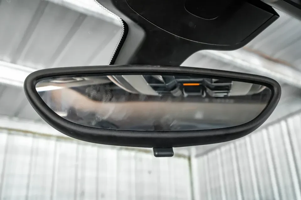 2011 Porsche 970 Panamera - Image 17 of 19