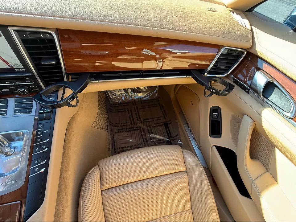 2011 Porsche 970 Panamera - Image 10 of 14