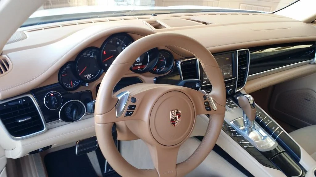 2011 Porsche 970 Panamera - Image 5 of 6