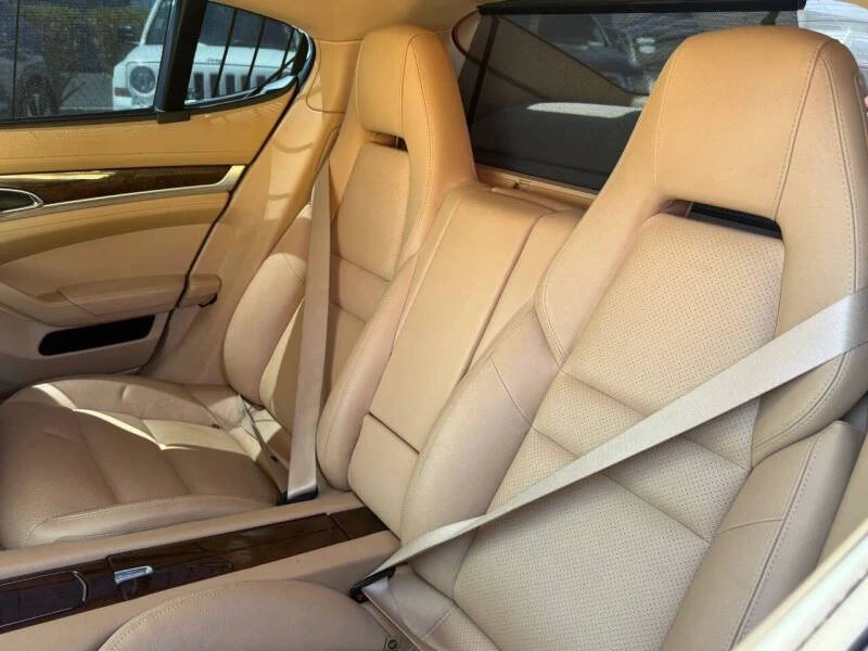 2011 Porsche 970 Panamera - Image 2 of 3