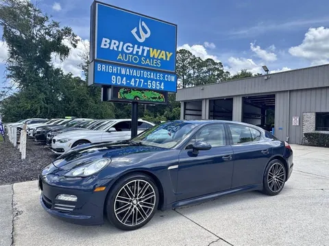 2011 Porsche Panamera 4