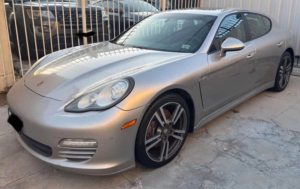 2011 Porsche 970 Panamera - Image 4 of 5