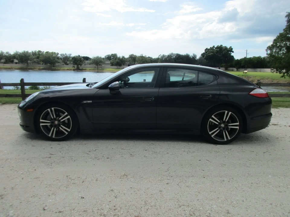 2011 Porsche 970 Panamera - Image 2 of 20