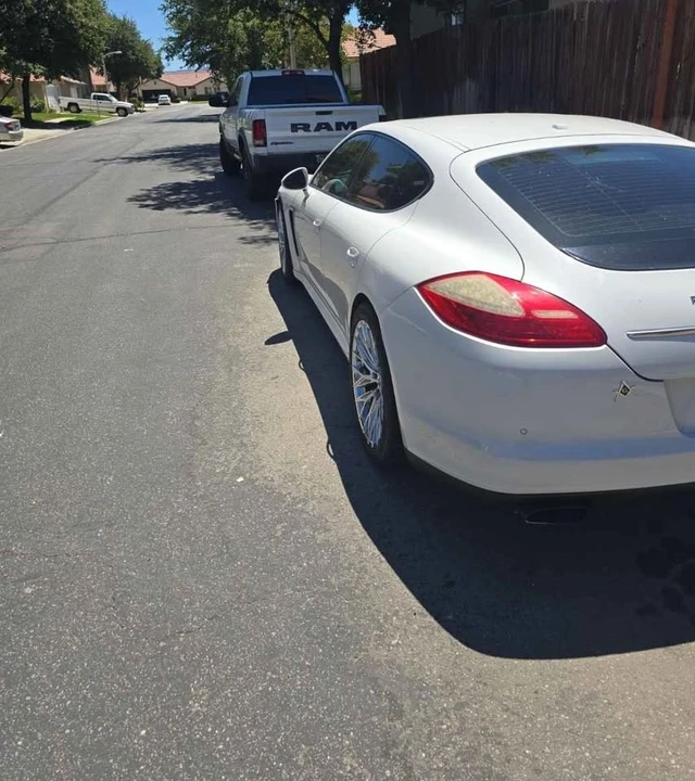 2011 Porsche 970 Panamera - Image 4 of 7