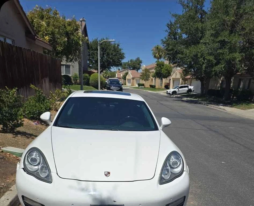 2011 Porsche 970 Panamera - Image 2 of 7