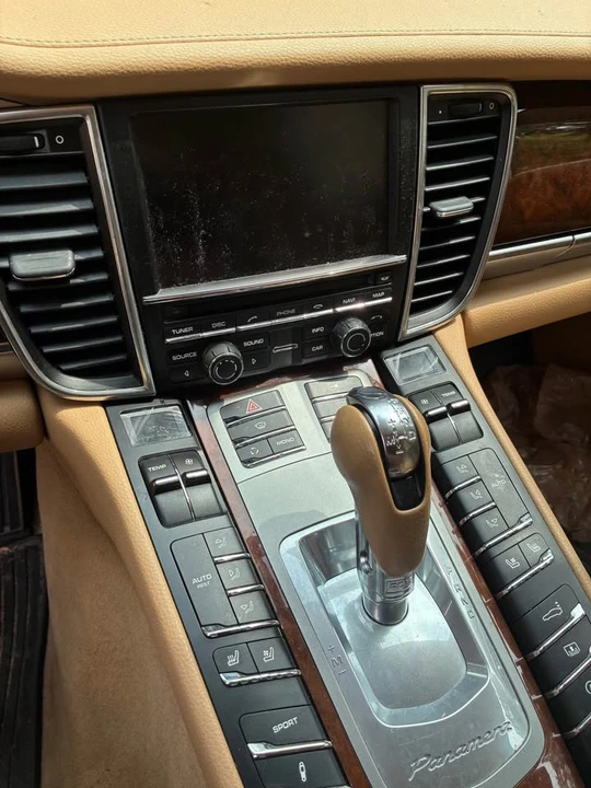 2011 Porsche 970 Panamera - Image 9 of 12