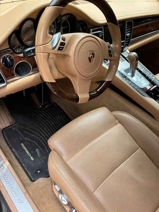 2011 Porsche 970 Panamera - Image 8 of 12