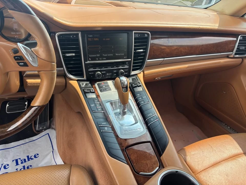2011 Porsche 970 Panamera - Image 15 of 17