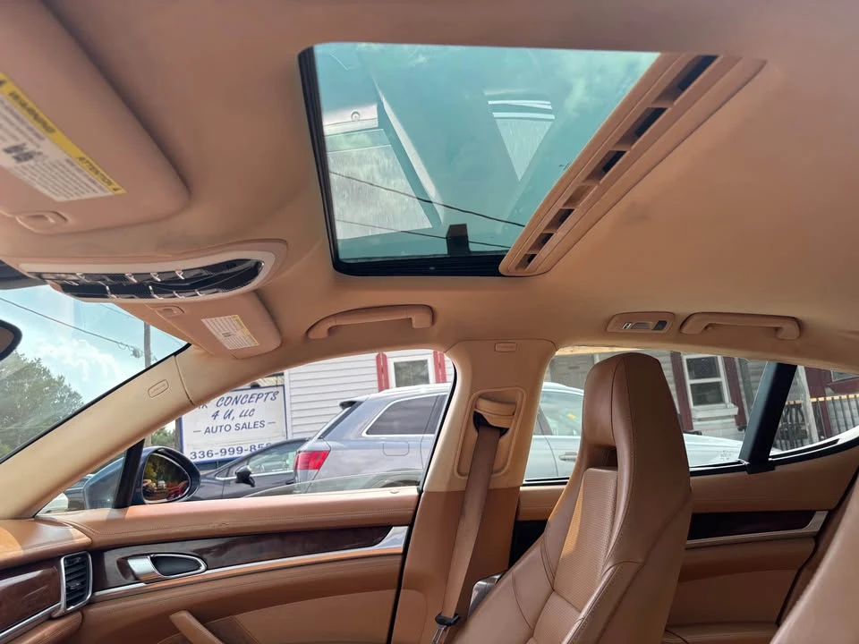 2011 Porsche 970 Panamera - Image 16 of 17