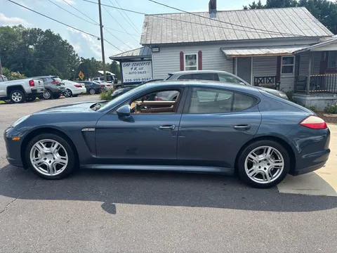 2011 Porsche Panamera 4 Sedan 4D