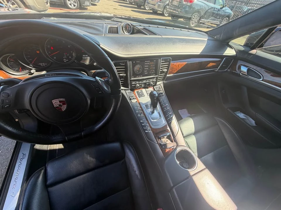 2011 Porsche 970 Panamera - Image 11 of 12