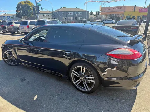 2011 Porsche Panamera 4 Sedan 4D