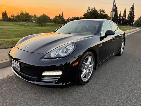 2011 Porsche Panamera 4S
