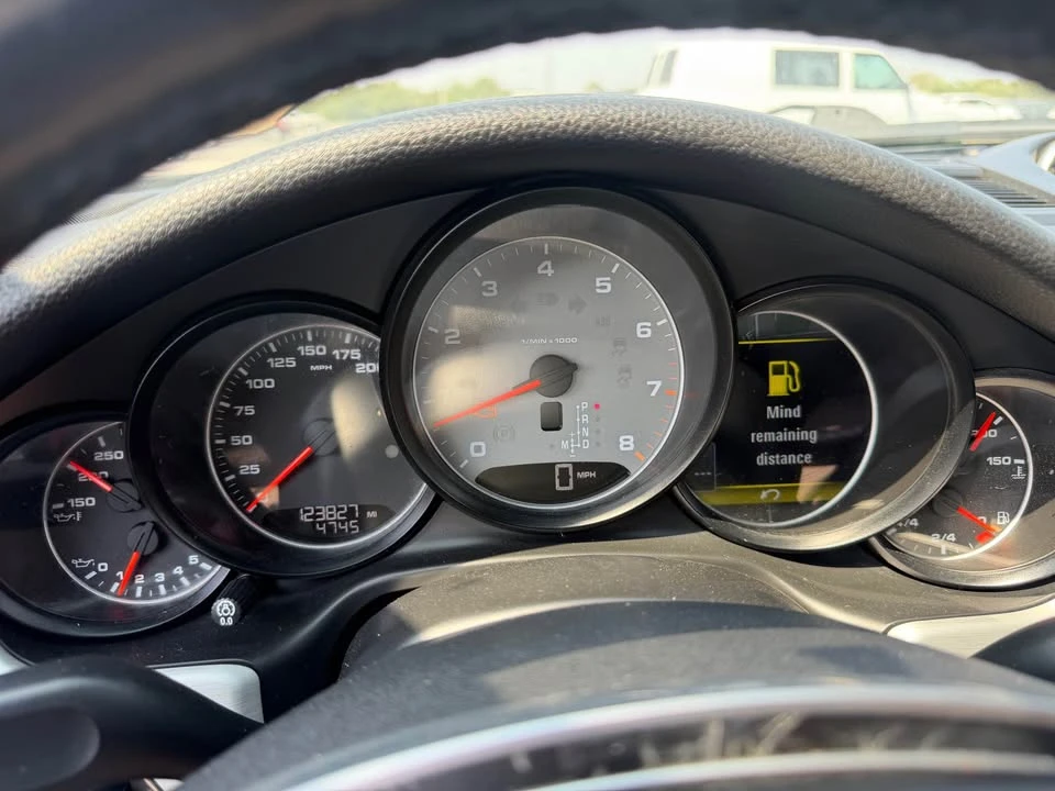2011 Porsche 970 Panamera - Image 6 of 12