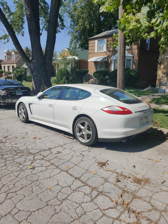 2011 Porsche 970 Panamera - Image 2 of 5