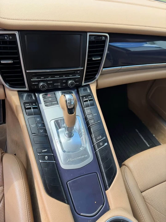 2011 Porsche 970 Panamera - Image 6 of 8