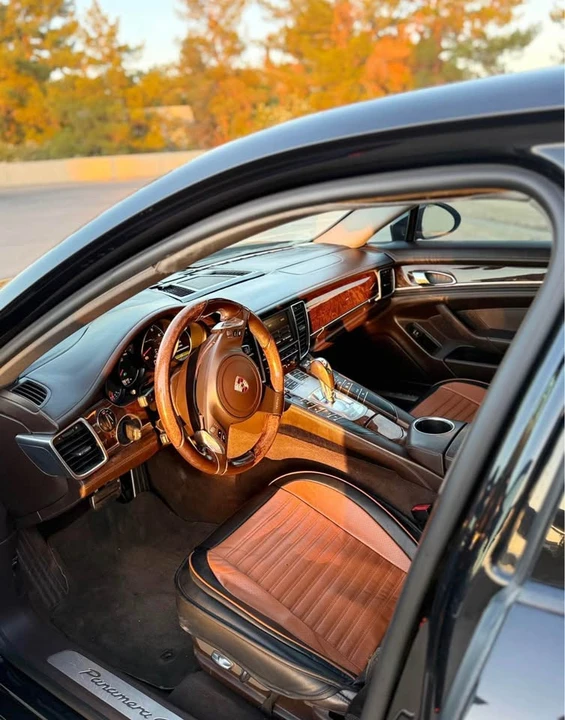 2011 Porsche 970 Panamera - Image 3 of 5