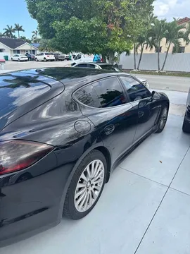 2011 Porsche Panamera 4 Sedan 4D