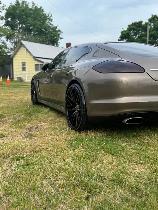 2011 Porsche 970 Panamera - Image 2 of 11