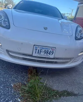 2011 Porsche Panamera 4 Sedan 4D
