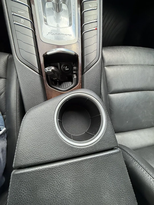2011 Porsche 970 Panamera - Image 31 of 31