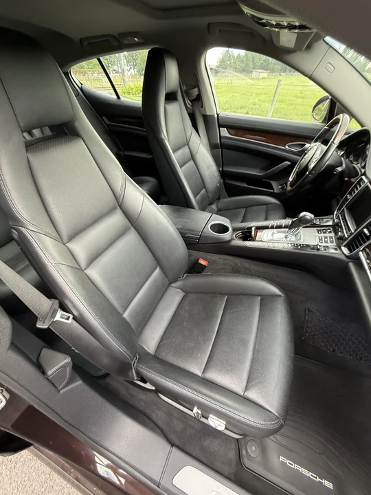 2011 Porsche 970 Panamera - Image 24 of 31