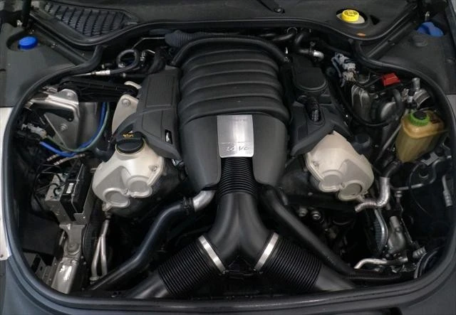 2011 Porsche 970 Panamera - Image 19 of 20