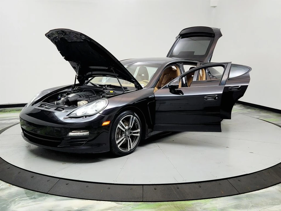 2011 Porsche 970 Panamera - Image 9 of 21