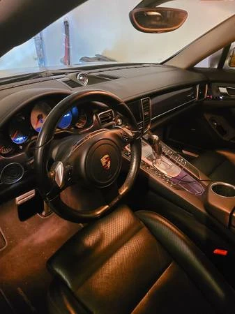 2011 Porsche 970 Panamera 4S - Image 8 of 8